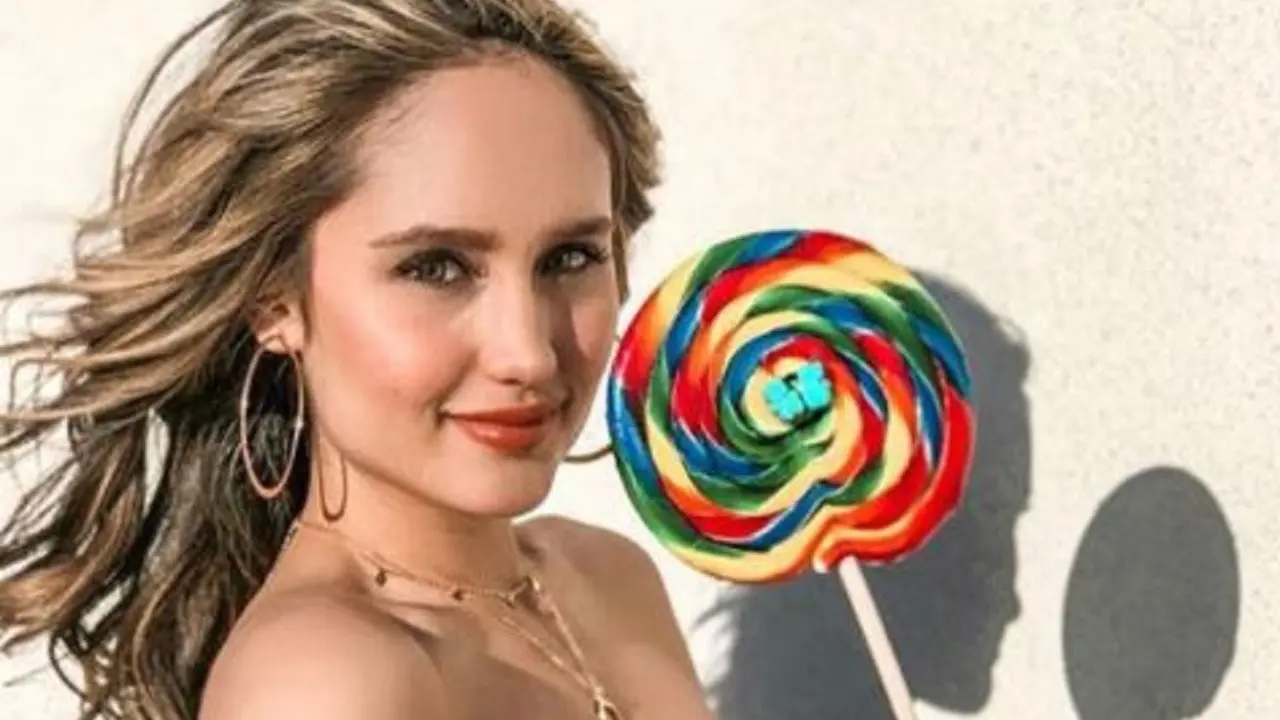 [Bintang] Cinta Laura