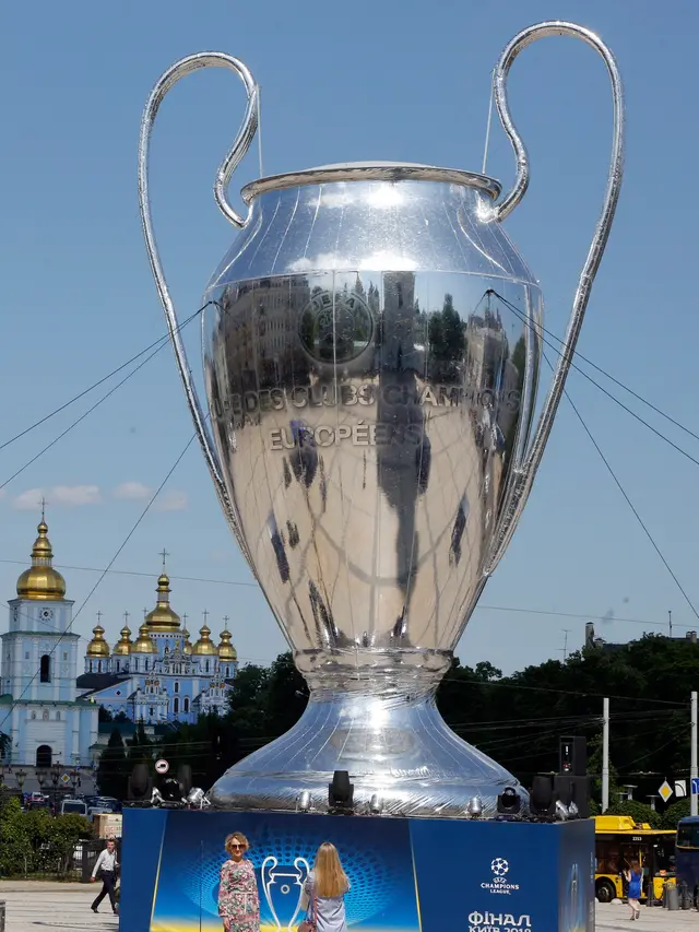 Trofi Liga Champions