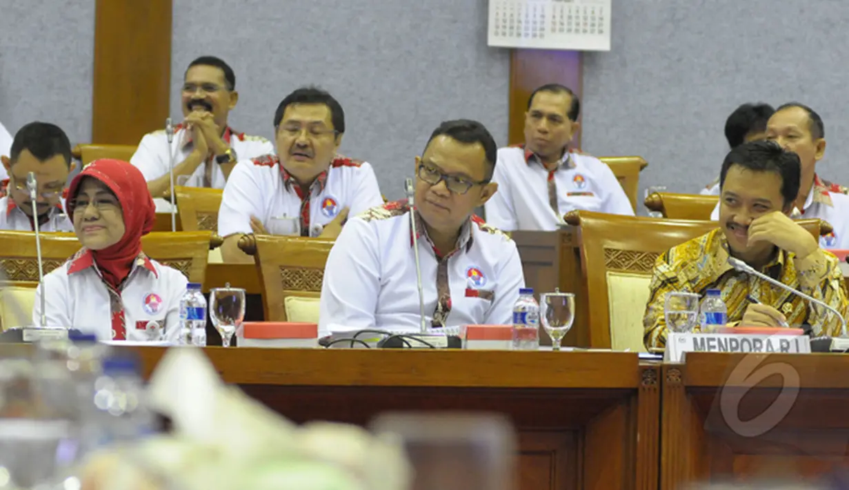 Suasana rapat kerja Kementerian Olahraga dan Pemuda dengan Komisi X DPR, Jakarta, Kamis (5/2/2015). (Liputan6.com/Andrian M Tunay)