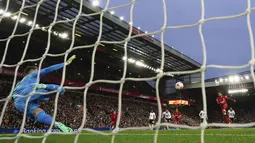 Liverpool merebut kemenangan kelima beruntun dengan menekuk Fulham 1-0. (AP Photo/Jon Super)
