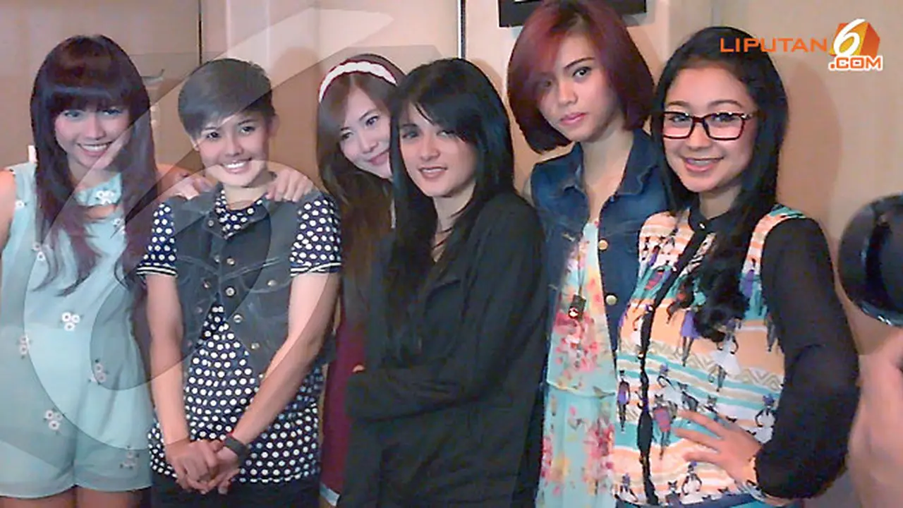 super-girlies-rame-130412c