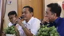 Ketua Senat Trisakti 97-98 Julianto Hendro Cahyono saat memberi paparan dalam focus group discussion (FGD) Tragedi Mei 98 di Jakarta, Jumat (8/2). FGD menceritakan fakta-fakta yang terjadi dalam tragedi 12 Mei 98. (Liputan6.com/Angga Yuniar)