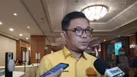 KIB melalui Ketua DPD Golkar Jawa Barat Tubagus Ace Hasan Syadzily menanggapi soal deklarasi Prabowo sebagai calon presiden (capres) pada Pemilu 2024. (Dok. Liputan6.com)