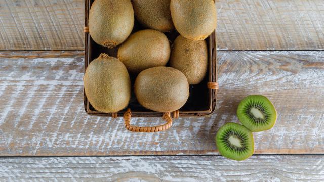Gambar Ilustrasi Buah Kiwi