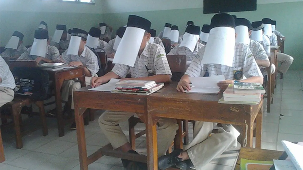 Sekolah di Kudus Buat Peraturan Unik Agar Siswanya Tak Mencontek