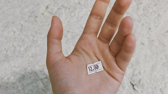 Ilustrasi label harga