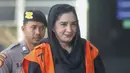 Sebagai informasi, Fadia Arafiq ditetapkan sebagai tersangka pada 4 Maret 2026 setelah terjaring dalam Operasi Tangkap Tangan (OTT) KPK pada awal Maret 2026. Tampak dalam foto, tersangka kasus dugaan korupsi pengadaan barang dan jasa outsourcing (tenaga alih daya) serta lainnya di lingkungan Pemerintah Kabupaten Pekalongan untuk tahun anggaran 2023–2026, Fadia Arafiq, saat tiba di Gedung Merah Putih Komisi Pemberantasan Korupsi (KPK), Jakarta, Rabu (29/4/2026). (merdeka.com/Arie Basuki)