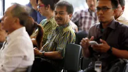 Roy Suryo mengaku sudah lama ingin menjenguk Andi Mallarangeng. Namun terhalang kesibukannya sebagai Menteri Pemuda dan Olahraga, Jakarta, (23/10/14). (Liputan6.com/Miftahul Hayat)