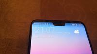 Notch di layar Huawei P20 Pro (Liputan6.com/ Agustin Setyo W)