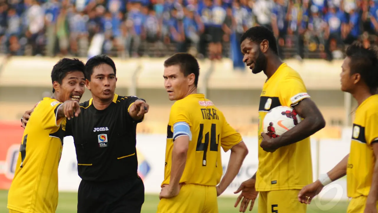 Persib Bandung Hajar Barito Putera 3-1