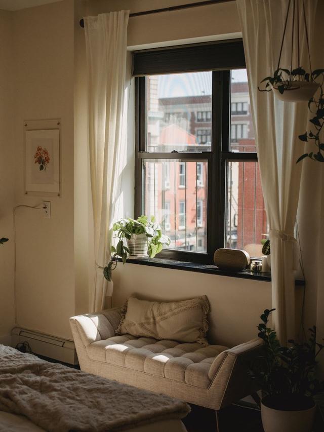 Memicu Berbagai Masalah Kesehatan, Ternyata Tempat Tidur Nggak Boleh Langsung Dirapikan!