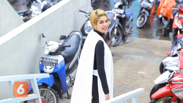 [Bintang] Nikita Mirzani