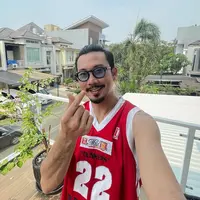 Denny Sumargo Lelang Jarsey (Instagram/sumargodenny)