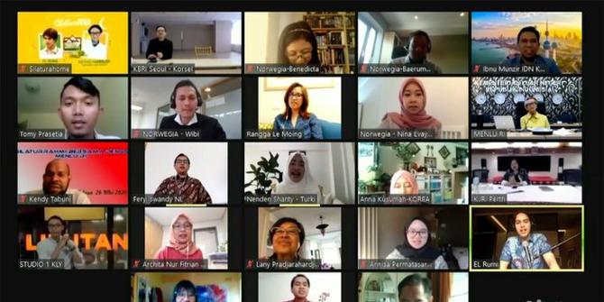 VIDEO: Haru, Menlu Retno Marsudi Nyanyi 'Tanah Airku' Bersama Diaspora