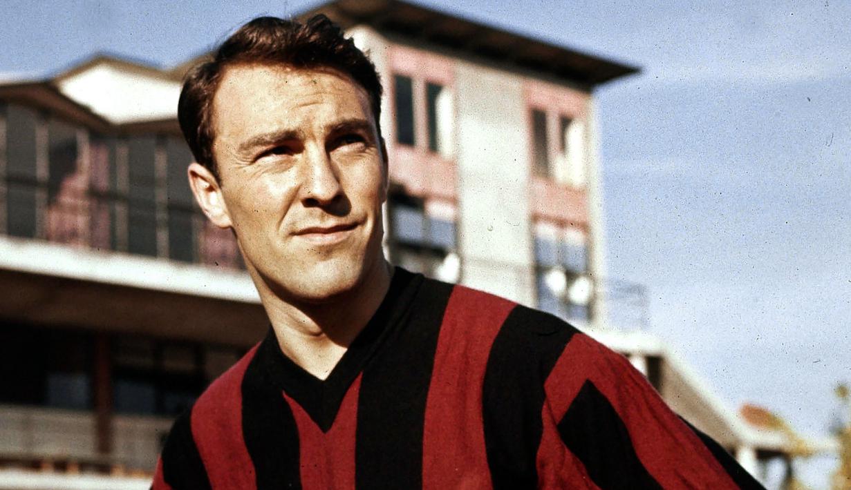Jimmy Greaves. Penyerang Inggris ini bermain untuk Chelsea selama 4 musim mulai 1957/1958. Ia mencetak 124 gol dalam 157 laga. AC Milan merekrutnya pada musim 1961/1962. Akibat konflik dengan pelatih Nereo Rocco ia hanya tampil dalam 13 laga dengan torehan 9 gol. (Foto: thesefootballtimes.co)