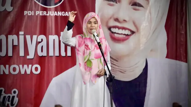 Istri calon presiden nomor urut 3 Ganjar Pranowo, Siti Atikoh Suprianti