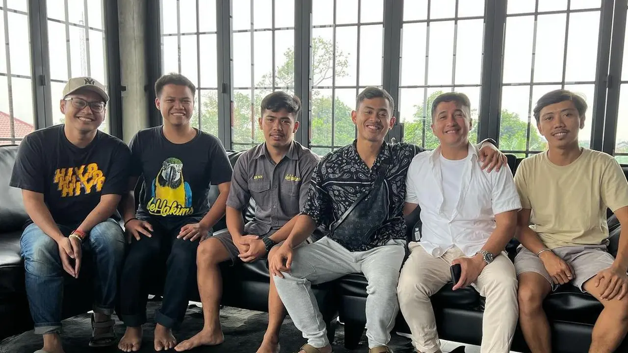 Bertemu Langsung, Tanboy Kun dan Irfan Hakim Sudah Berdamai. (instagram.com/irfanhakim75)