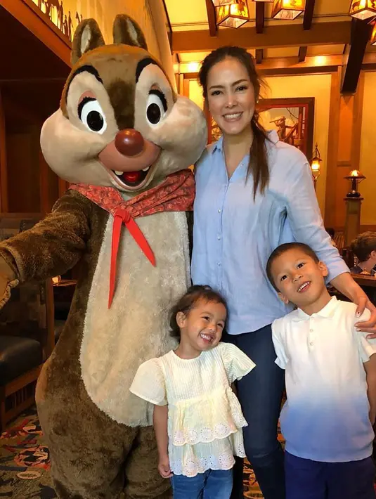 (Instagram/cathysharon)