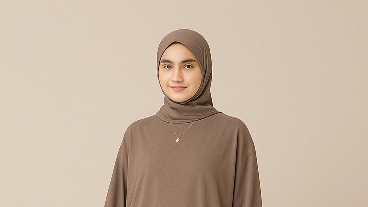 Tampil Modis dan Nyaman Sehari-hari, 8 Inspirasi Model Gamis Oversized yang Trendi di 2025