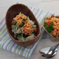 Ilustrasi urap sayur./Copyright shutterstock.com