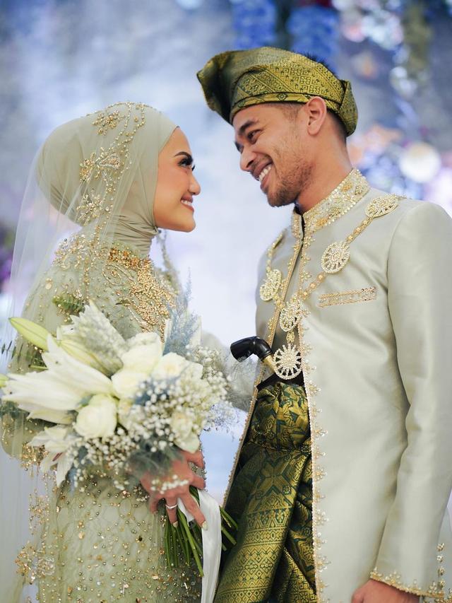 6 Momen Pernikahan Wafda dan Dokter Gigi, Gabungkan Budaya Tradisional dan Modern