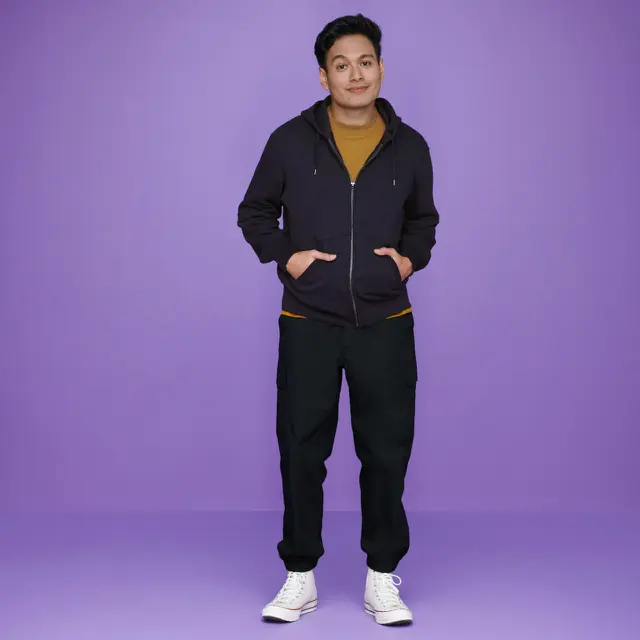 7 Tips Padu Padan Sweater ala Musisi Indonesia Yang Bikin Harimu Lebih Berwarna
