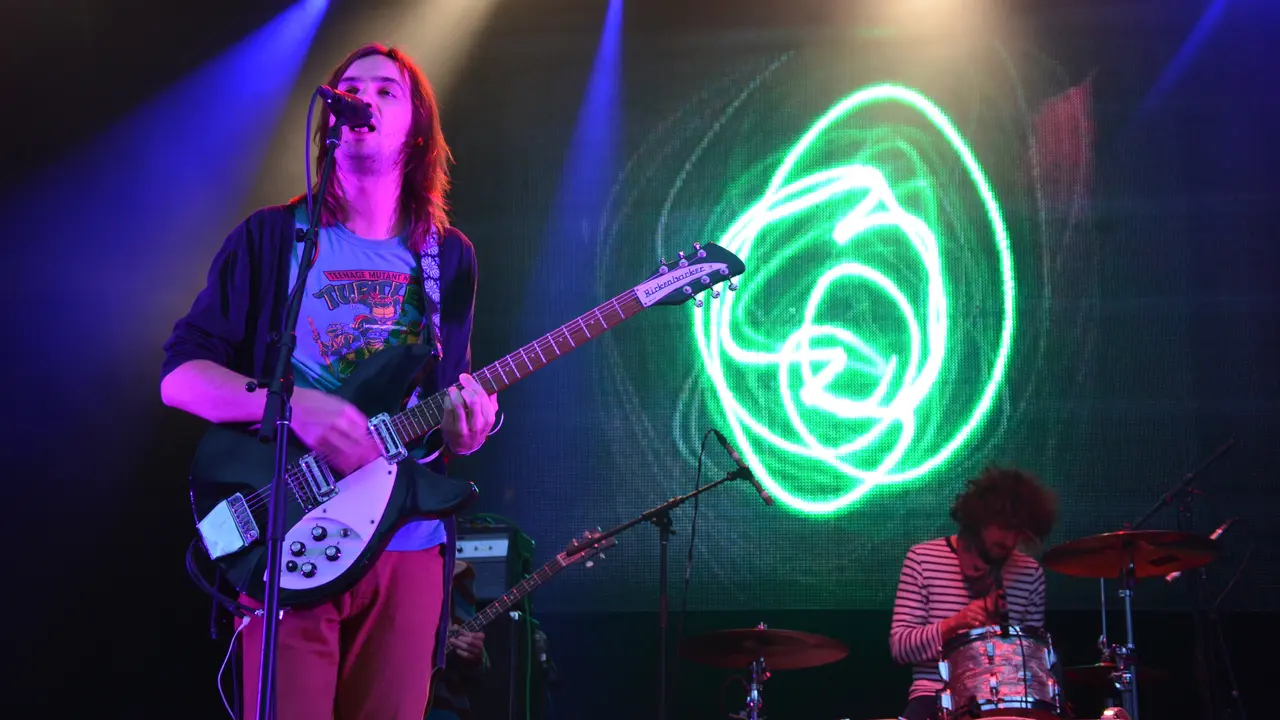 Brit Awards 2016: Tame Impala Kalahkan Pemenang Grammy dan U2