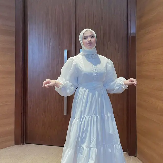 6 Potret Terbaru Rahmi Idola Cilik Rilis Single Baru, Lama Tak Terdengar Kabarnya