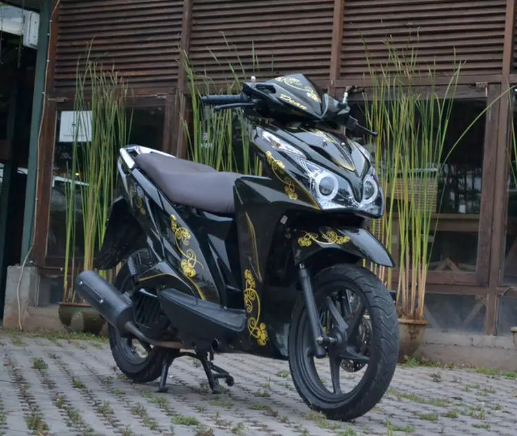 Modif Honda Vario Sederhana nan Elegan - Galeri Otosia.com