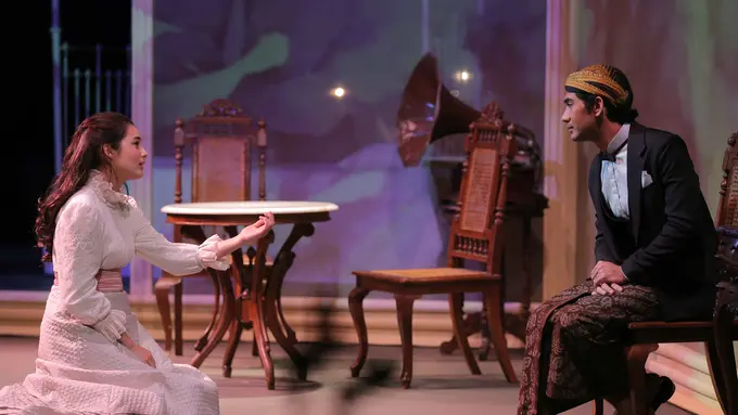 [Bintang] Reza Rahadian dan Chelsea Islan