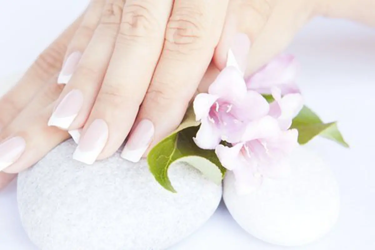 Kuku yang cantik akan menambah rasa pede/copyright: thinkstockphotos.com
