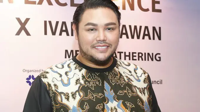 Ivan Gunawan, salah satu desainer kebanggaan tanah air/copyright: KapanLagi.com