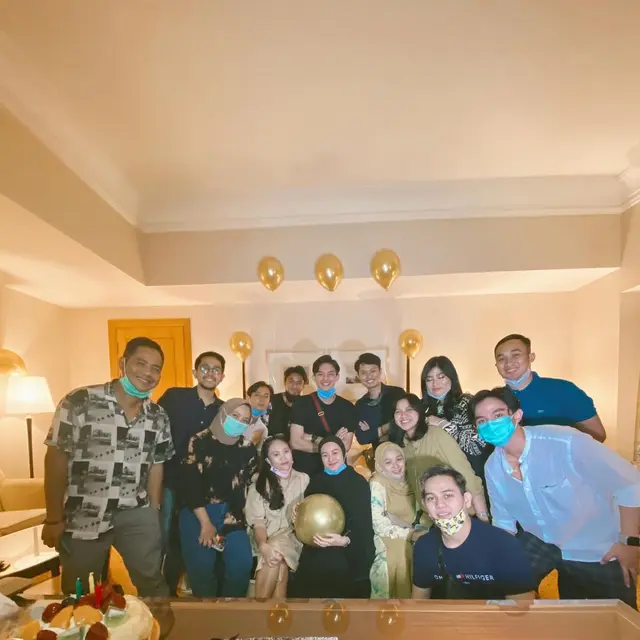6 Momen Ulang Tahun Dinda Hauw dan Rey Mbayang, Dirayakan Bareng