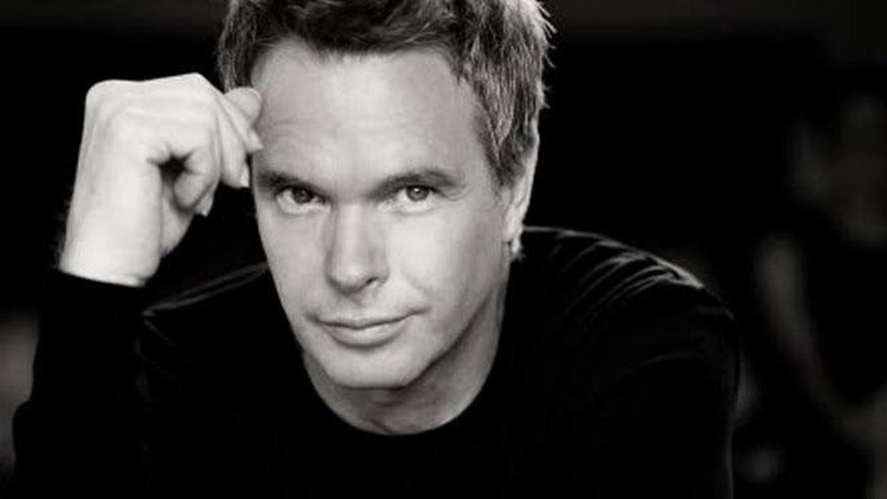 Rick Price Sensasi Baru di Indihome Prambanan Jazz 2016