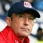 Stoke City&#039;s manager Tony Pulis is seen before the game against West Bromwich Albion during their Premier League football match at The Hawthorns in Birmingham, on April 04, 2009. AFP PHOTO/Chris Ratcliffe