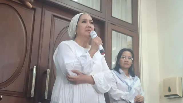 Titiek Puspa