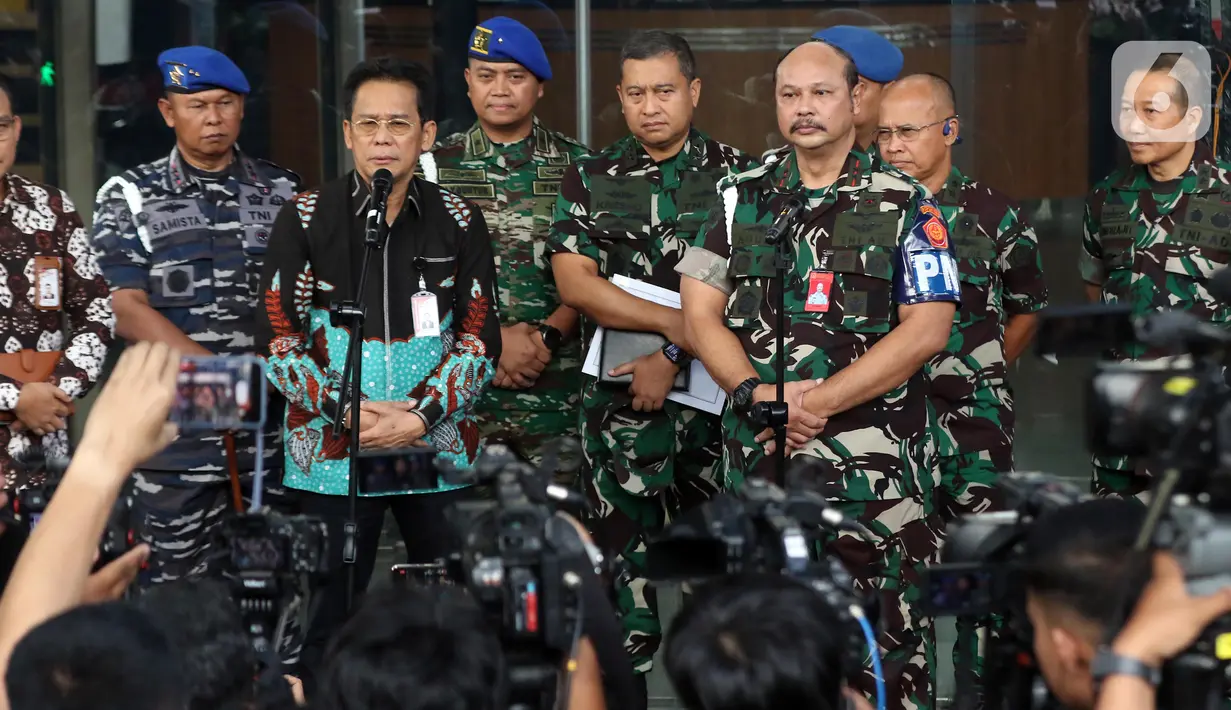 Penetapan tersangka dalam kasus dugaan suap di Basarnas yang menjerat Kabasarnas Marsekal Madya TNI Henri Alfiandi menyalahi ketentuan. (Liputan6.com/Helmi Fithriansyah)