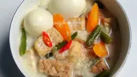 Sayur lodeh tahu tempe telur untuk sahur  (dok.cookpad/martha saragih naibaho)