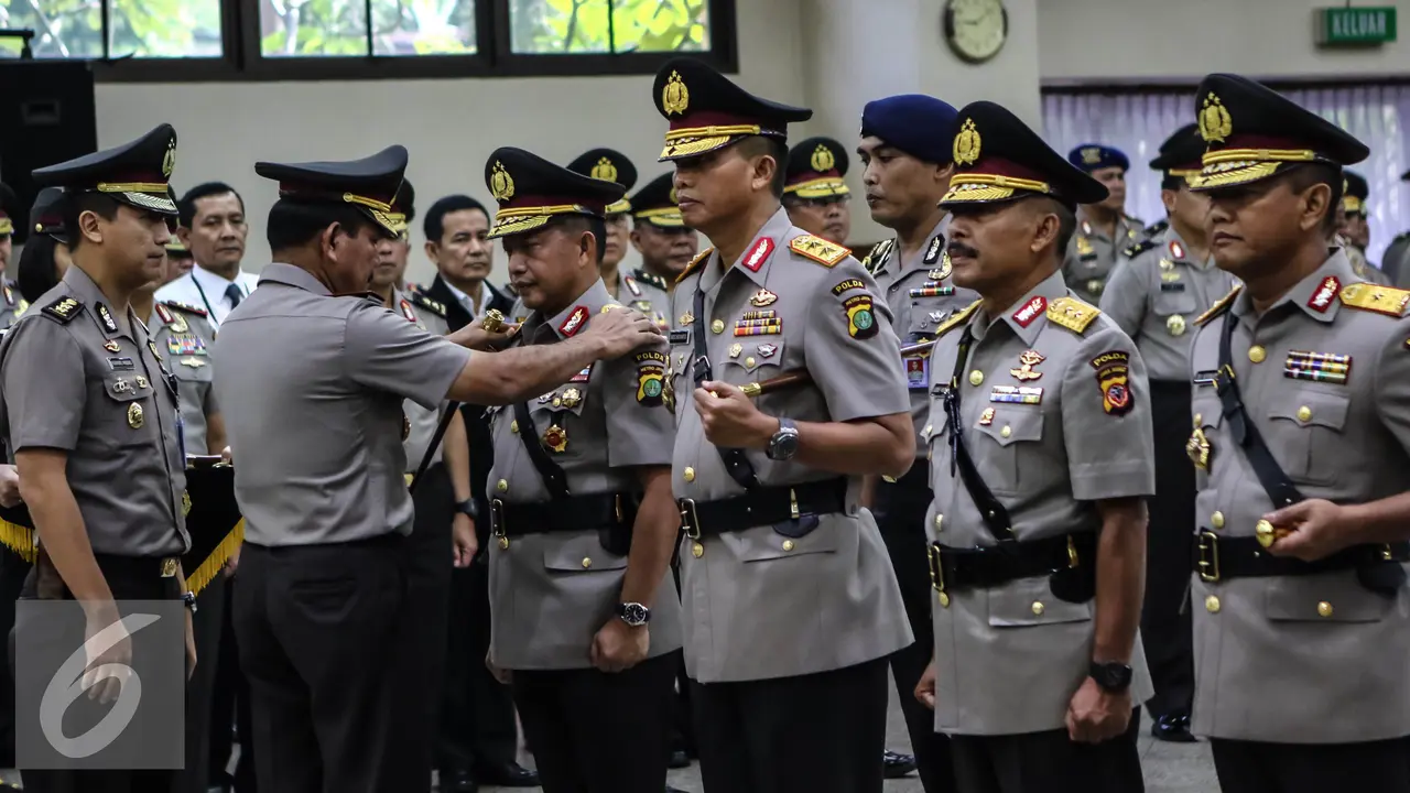 20160321-Sertijab-Kapolda-Jakarta-Badrodin-Haiti-Tito-Karnavian-IMoechgiartoFP