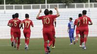 Gelandang Timnas Indonesia U-22, Egy Maulana, merayakan gol yang dicetaknya ke gawang Thailand pada laga SEA Games 2019 di Stadion Rizal Memorial, Manila, Selasa (26/11). Indonesia menang 2-0 atas Thailand. (Bola.com/M Iqbal Ichsan)