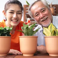 Ayah adalah cinta pertama anak perempuan./Copyright shutterstock.com/g/sasilsolutions