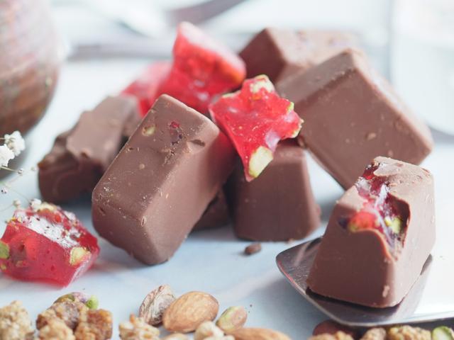 10 Inspirasi Kado Yang Cocok Untuk Guru Di 2019