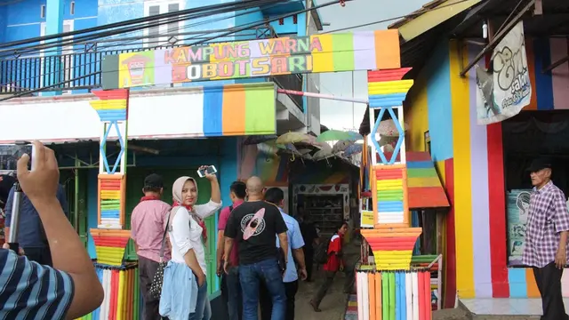 Kampung warna, Bobotsari, Purbalingga. (Foto: Liputan6.com/Dinkominfo Purbalingga/Muhamad Ridlo)