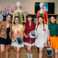 Padel Berkebaya tidak hanya salah satu cara merayakan warisan budaya, tetapi juga sebagai bentuk gaya hidup yang aktif melalui olahraga.