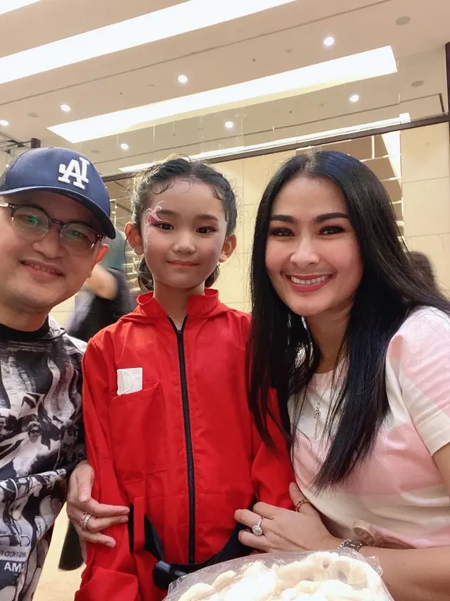 Pesta ulang tahun ke-8 Bilqis putri Ayu Ting Ting (Foto: Instagram/@isdahlia)