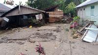 Rumah rusak akibat banjir di Kecamatan Luwuk Timur, Kabupaten Banggai, Sulawesi Tengah, Selasa (30/8/2022). (Foto: BPBD Sulteng).