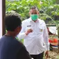 Wakil Wali Kota Bekasi, Tri Adhianto menyambangi warga pembudidaya magot di Aren Jaya, Bekasi Timur, Kota Bekasi, Jawa Barat. (Ist)