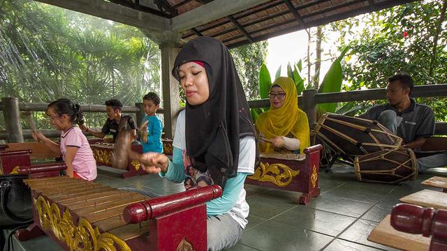 Kampung Wisata Cinangneng Bogor Rekreasi Dengan Aneka Fasilitas