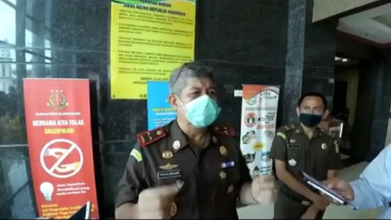 Kepala Kejati Sulsel, Firdaus Dewilmar mengintruksikan jajarannya merampungkan penyidikan dugaan suap pengurusan proyek DAK Kabupaten Bulukumba (Liputan6.com/ Eka Hakim)