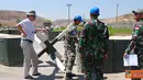 Citizen6, Lebanon: Pemeriksaan sarana dan prasarana keamanan Markas Satgas POM TNI tersebut didampingi oleh Kapten Pom Made Oka Dharmayasa dan Lettu Pom Eko Setiawan. (Pengirim: Badarudin Bakri).